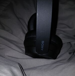 CH-702N Noise Canceling Blue Tooth Headphones